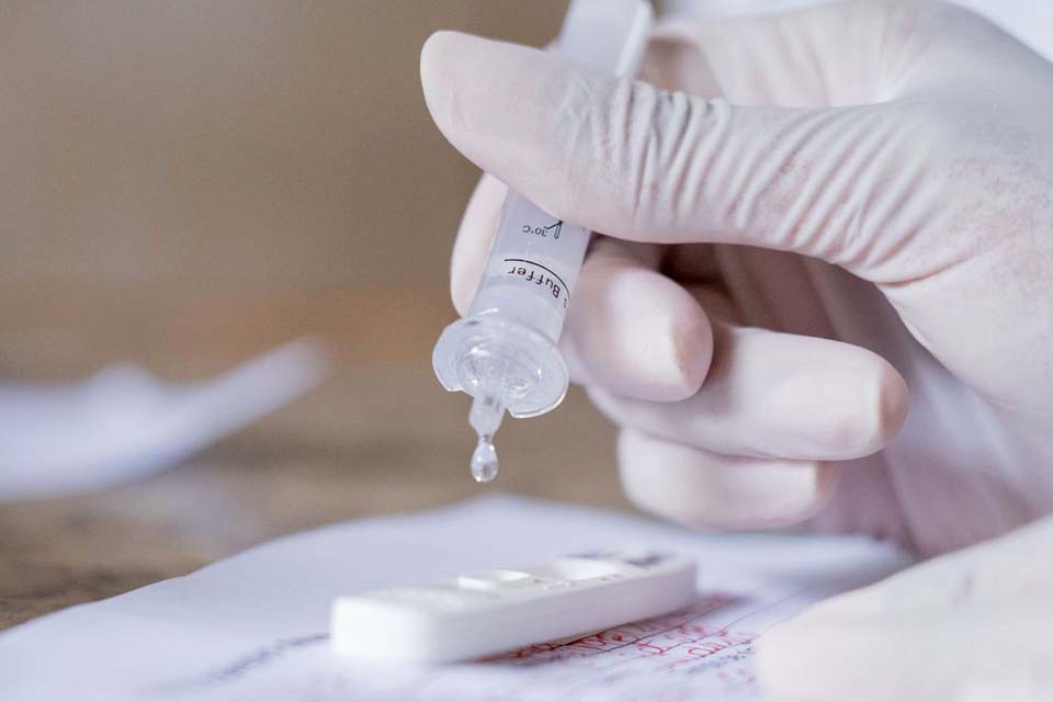 Covid-19: testes rápidos estão incluídos nos planos de saúde