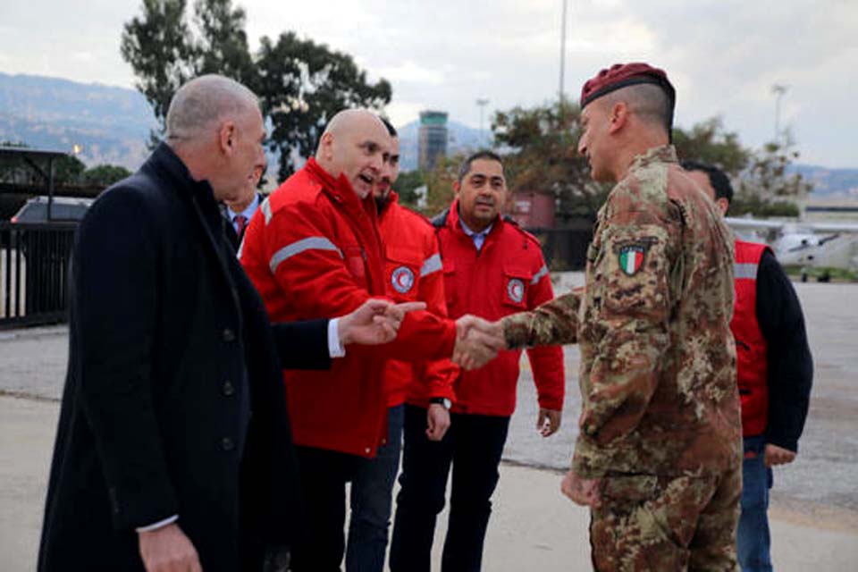 Ajuda humanitária italiana chega à Síria após terremoto que devastou o país