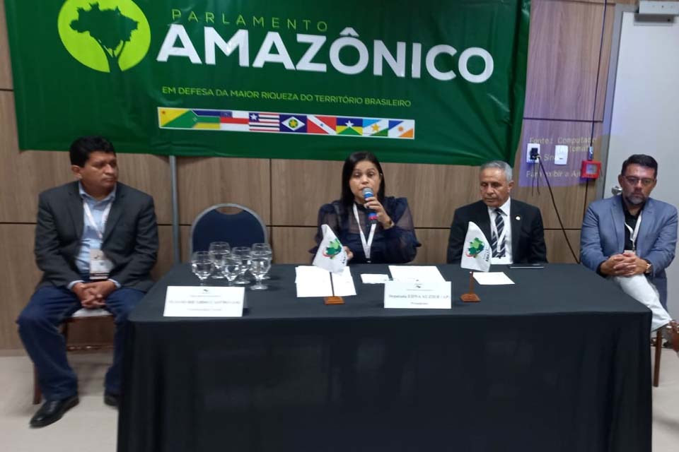 Deputados participam de sessão do Parlamento Amazônico durante Conferência histórica da Unale