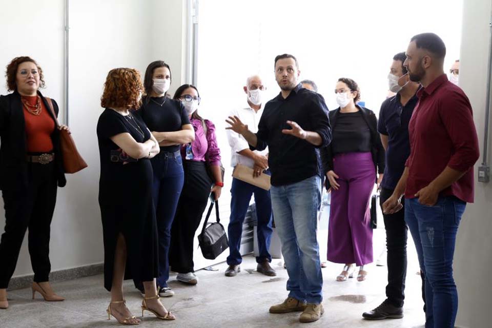 Prefeito Flori e representantes da Sesau se reúnem para debater aumento no financiamento da Saúde em Vilhena