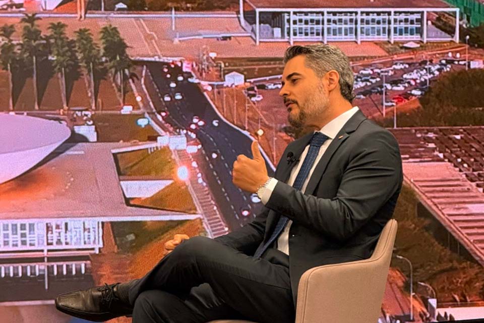 Deputado Thiago Flores propõe proibir destruição de máquinas antes de decisão judicial 