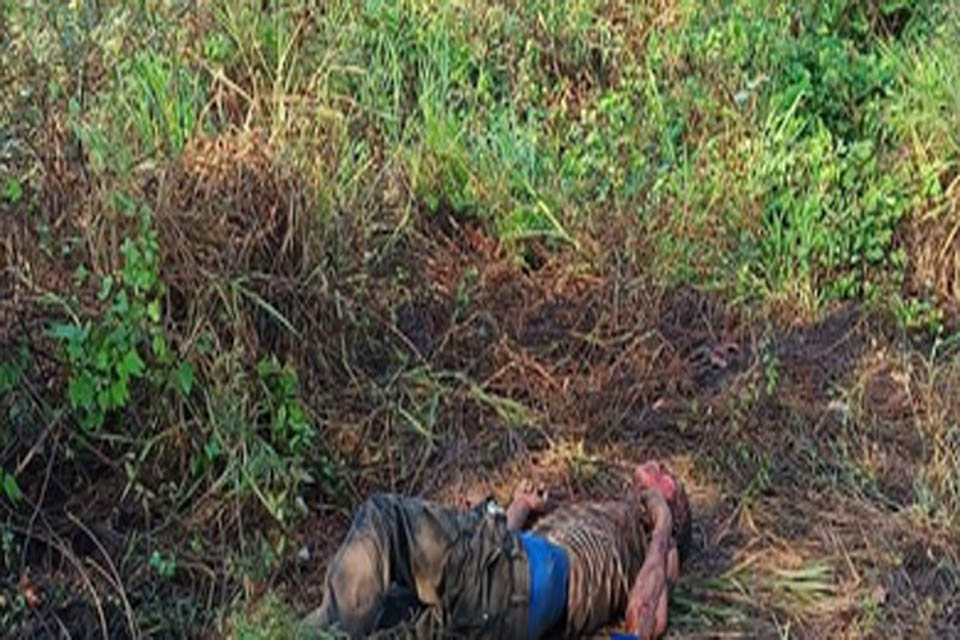 Homem é encontrado morto com golpe de faca na Estrada Velha