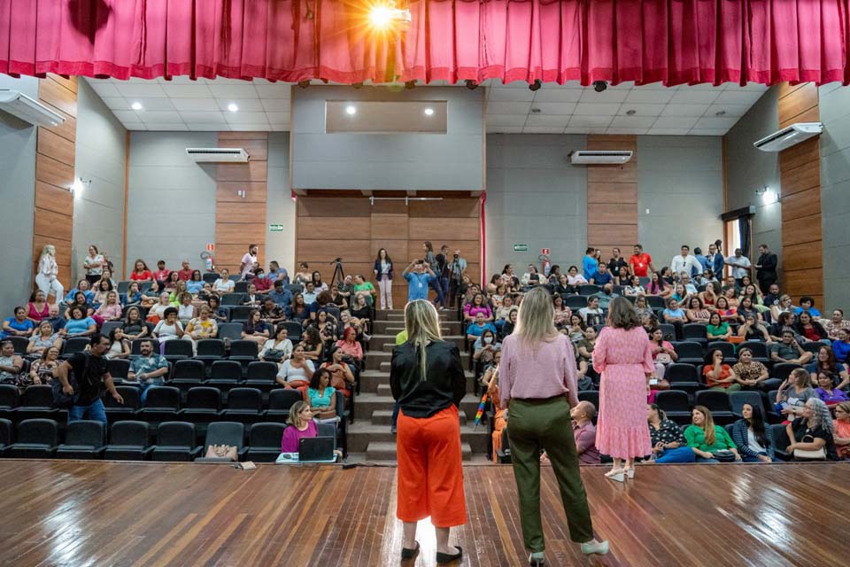 Primeira Jornada Escolar 2023 foca no início do ano letivo e em planos para a educação em Porto Velho