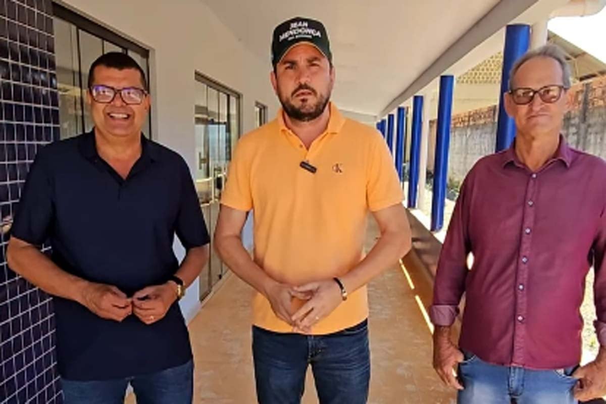 Ministro Andreazza recebe nova capela após articulação de Jean Mendonça, Sadrak e Mila da Agricultura