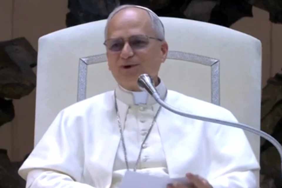 Leão 14 já se posicionou sobre temas polêmicos, como papel de Maria, monogamia e casamento