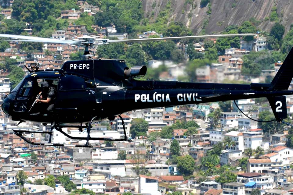 Operação busca prender 16 acusados de integrar milícia no Rio de Janeiro