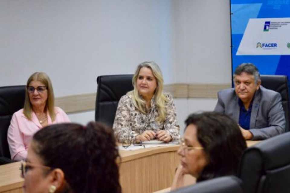 Governo de Rondônia firma parceria para ampliar o ensino de empreendedorismo nas escolas de tempo integral do estado