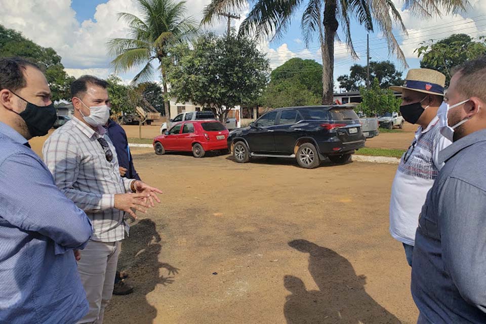Deputado Alex Redano recebe Diretor do DER para discutir problemas das estradas na região de Ariquemes