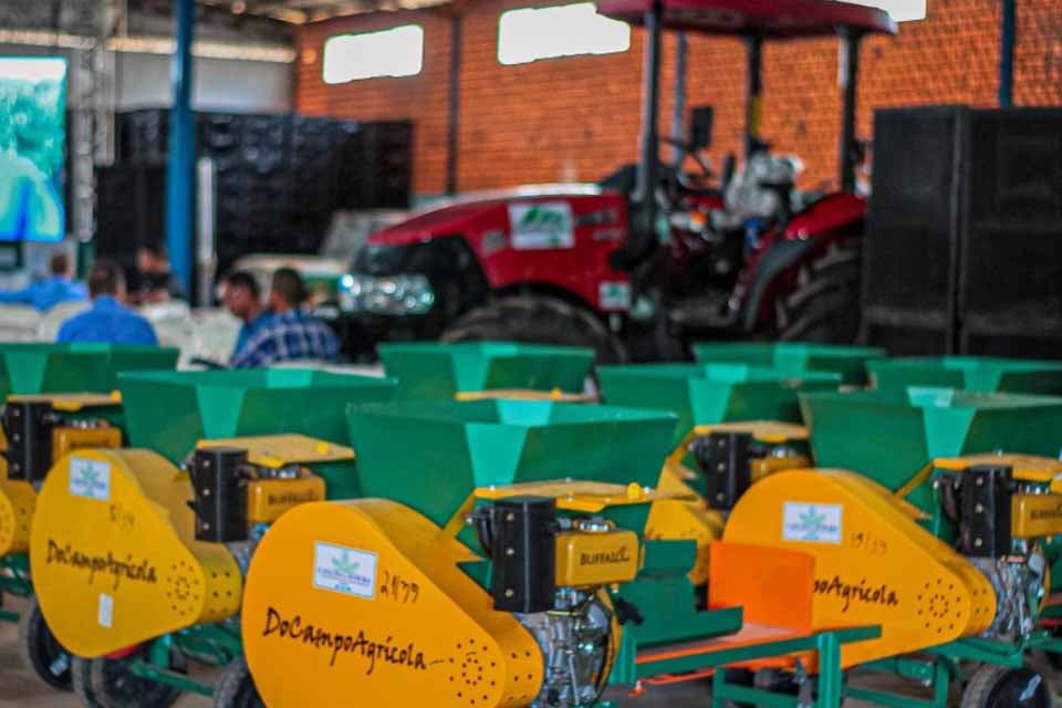 Mais de 2 milhões são investidos pelo governo na agricultura familiar de Pimenta Bueno