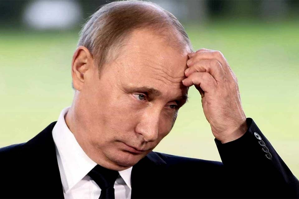 Putin defende 
