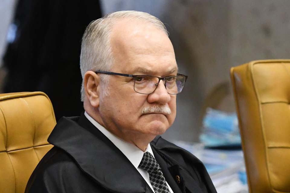 Relator no STF vota pela legalidade de inquérito sobre fake news