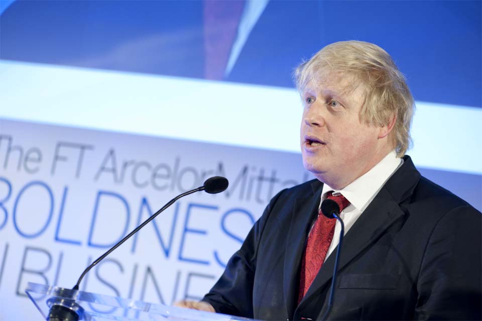 Boris Johnson admite dificuldade em votar a favor de novo acordo com UE