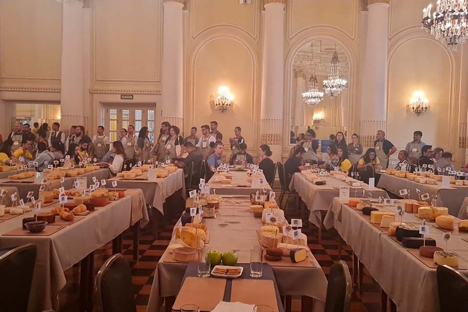 Técnicos do governo de Rondônia são jurados no maior concurso de queijos da América Latina