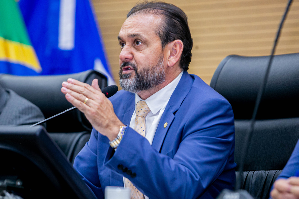 Escola do Legislativo realiza aulão em Ji-Paraná a pedido do deputado Laerte Gomes