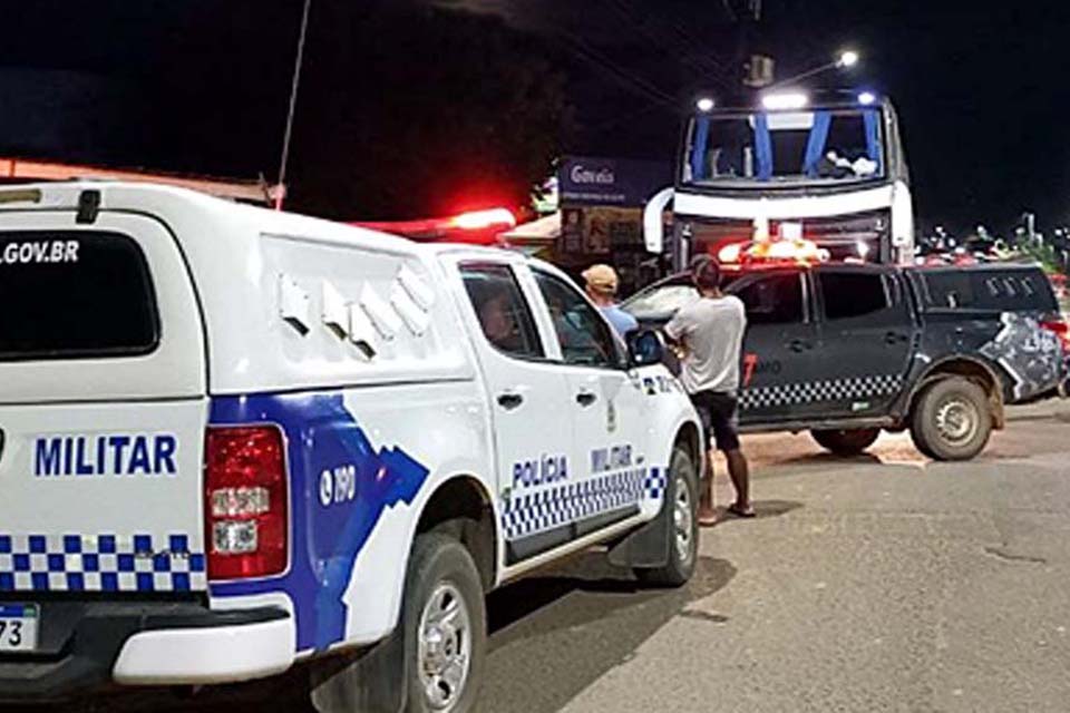 Jovem de 22 anos é alvejado com tiro na nádega e braço em Ji-Paraná