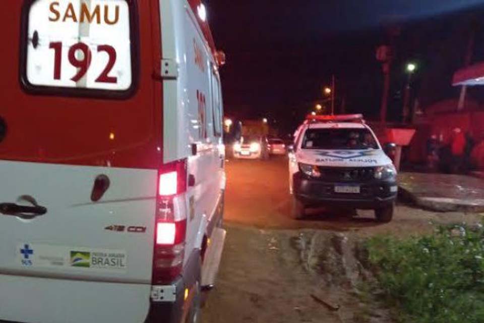 Homem é agredido a pauladas na região Central de Porto Velho