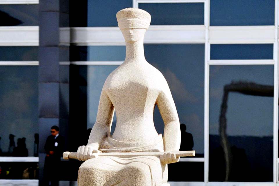 Contestada no Supremo, lei de abuso de autoridade entra em vigor