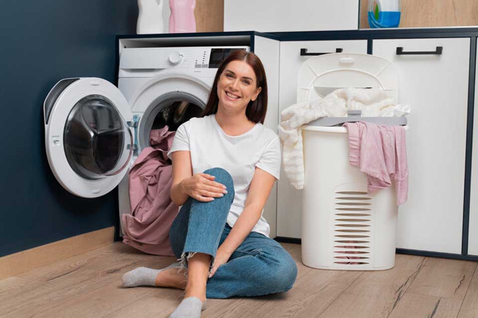 Dicas para montar uma lavanderia compacta, funcional e estilosa