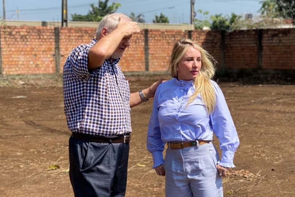 Deputada Ieda Chaves acompanha vistoria técnica em terreno que será construída a Casa da Mulher Brasileira