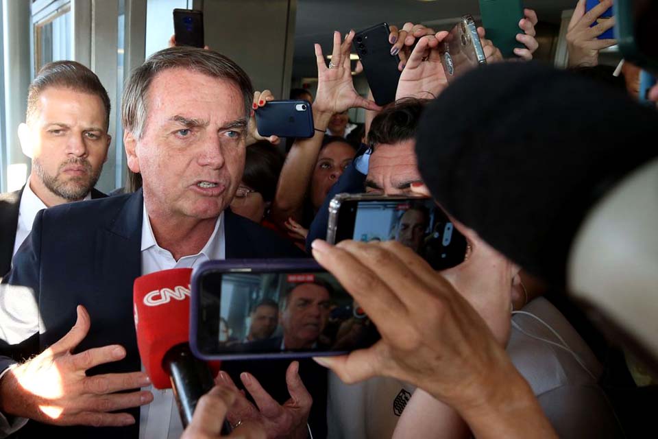 STF envia processo contra Bolsonaro à primeira instância