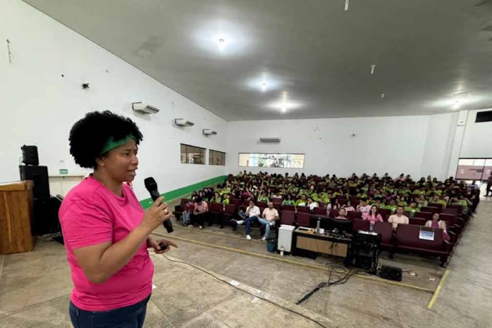 Deputada Sílvia Cristina leva palestra do Outubro Rosa para o Cone Sul e reforça que prevenção salva vidas