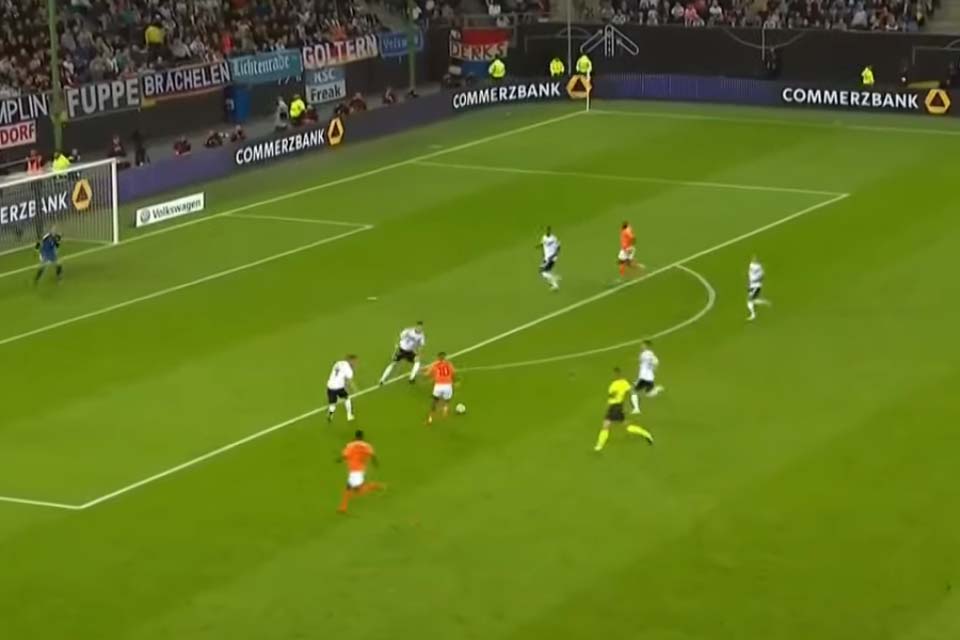 VÍDEO - Alemanha 2 x 4 Holanda; Gols e Melhores Momentos