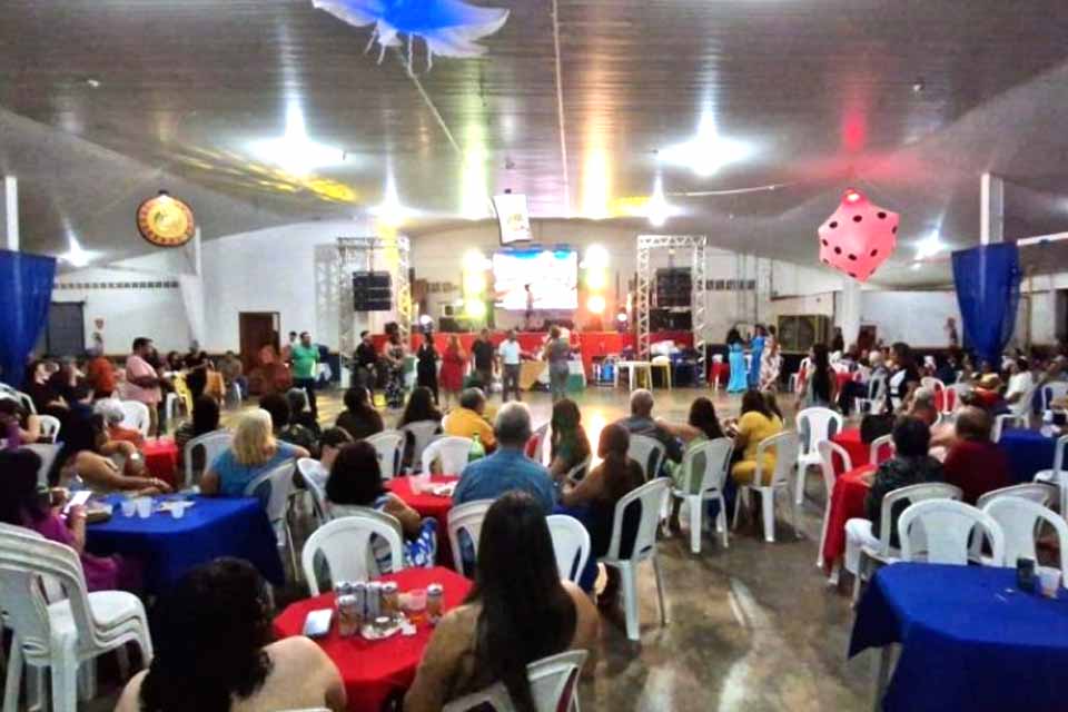 Guajará-Mirim vibra com noite de celebração promovida pelo SINTERO