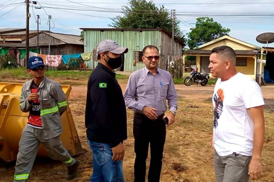 Bairro Panair recebe serviço de limpeza após pedido de providências do Vereador Paulo Tico