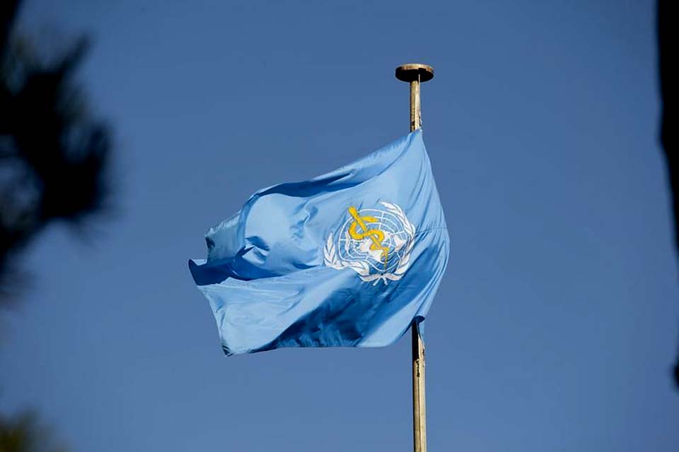 Covid-19: OMS vai testar três medicamentos para doentes hospitalizados