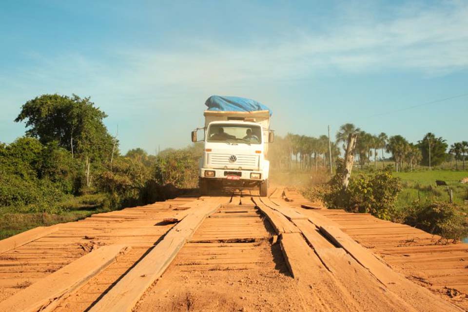Ponte sobre rio São Joaquim vai ser construída com ações municipalistas do Governo