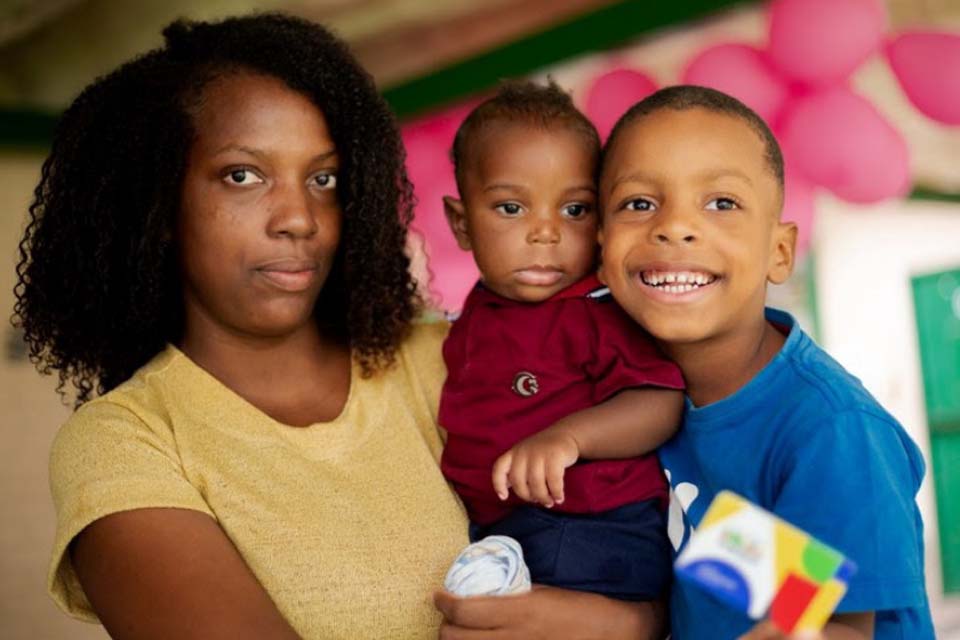  Bolsa Família não retira mulheres do mercado de trabalho, diz FMI