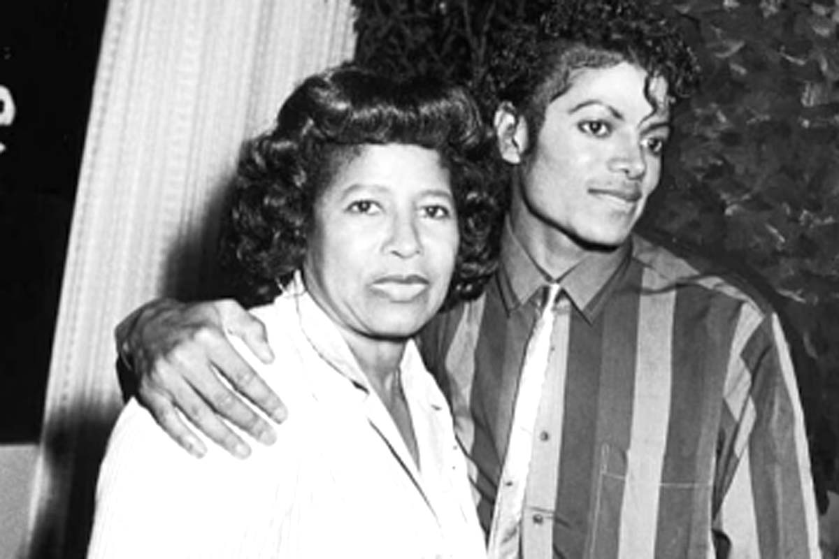 Aos 96 anos, mãe de Michael Jackson vive longe dos holofotes