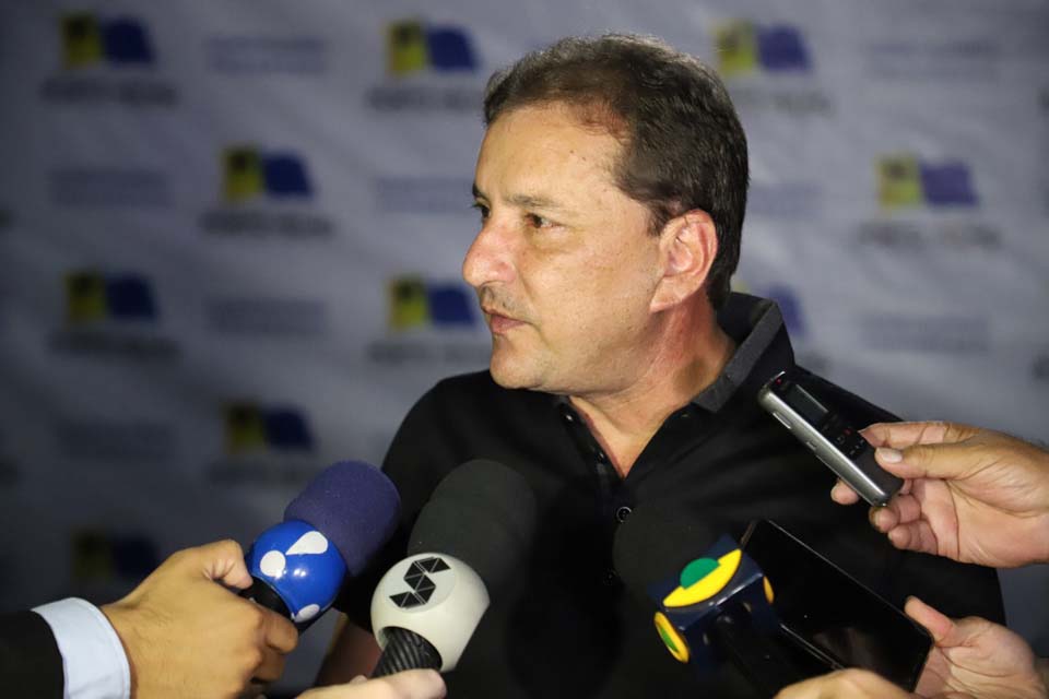 Hildon manda reabrir o comércio em Porto Velho, mas MP/RO e Justiça de Rondônia podem intervir; e deputado diz estar sendo ameaçado por playboys 